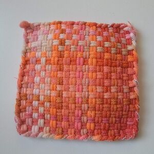 New Handmade Red/Pink/Orange Pot Holder Hotpad 5.25" x 5.25" OOAK Cottage Folk